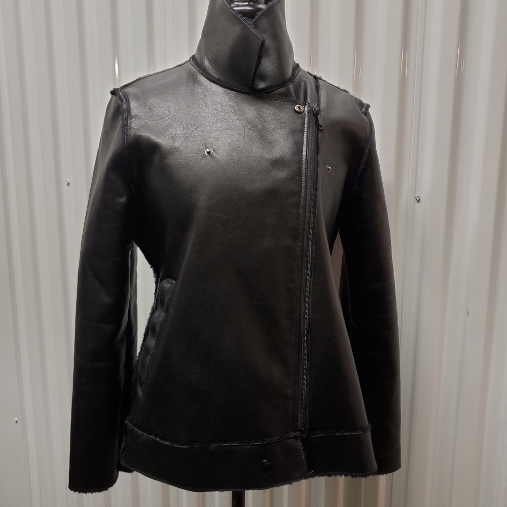 Adam Levine HIGH QUALITY leather "fur" lined moto jacket PLUSH!! WARM! WELL MADE - Picture 3 of 6